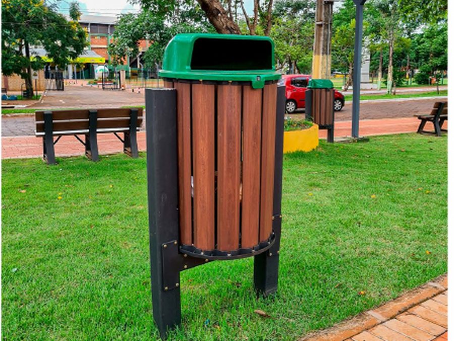 Suporte para lixeira